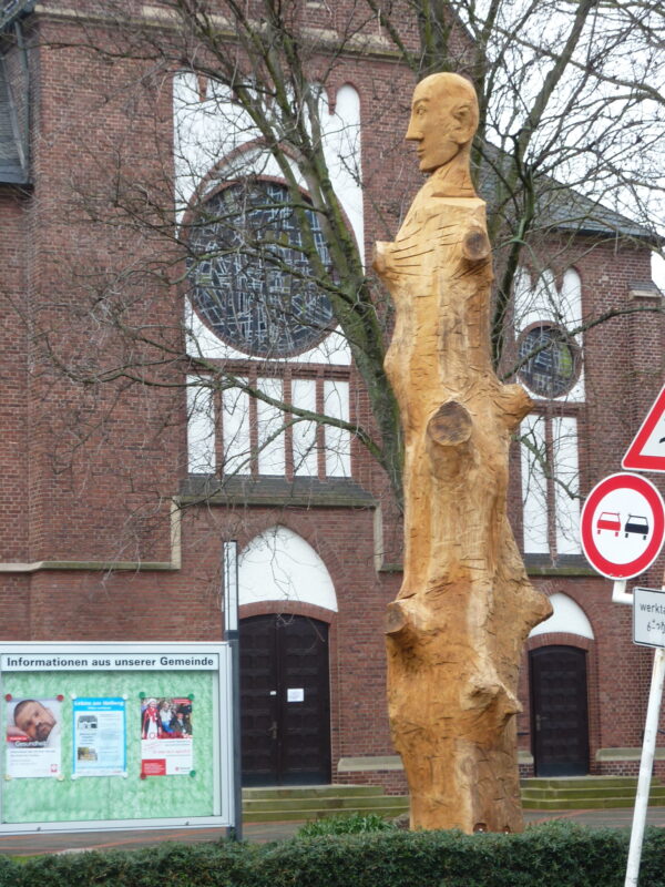 Halber Mensch,kath.Kirche Dortmund